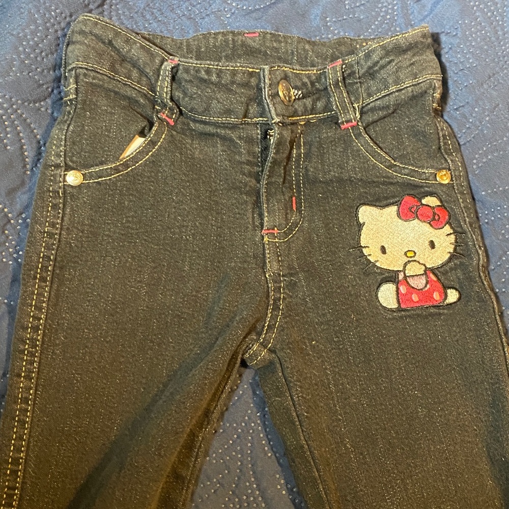 Hello Kitty Girls Dark Wash Bootcut Jeans Size 5 Embroidered Pockets Cute